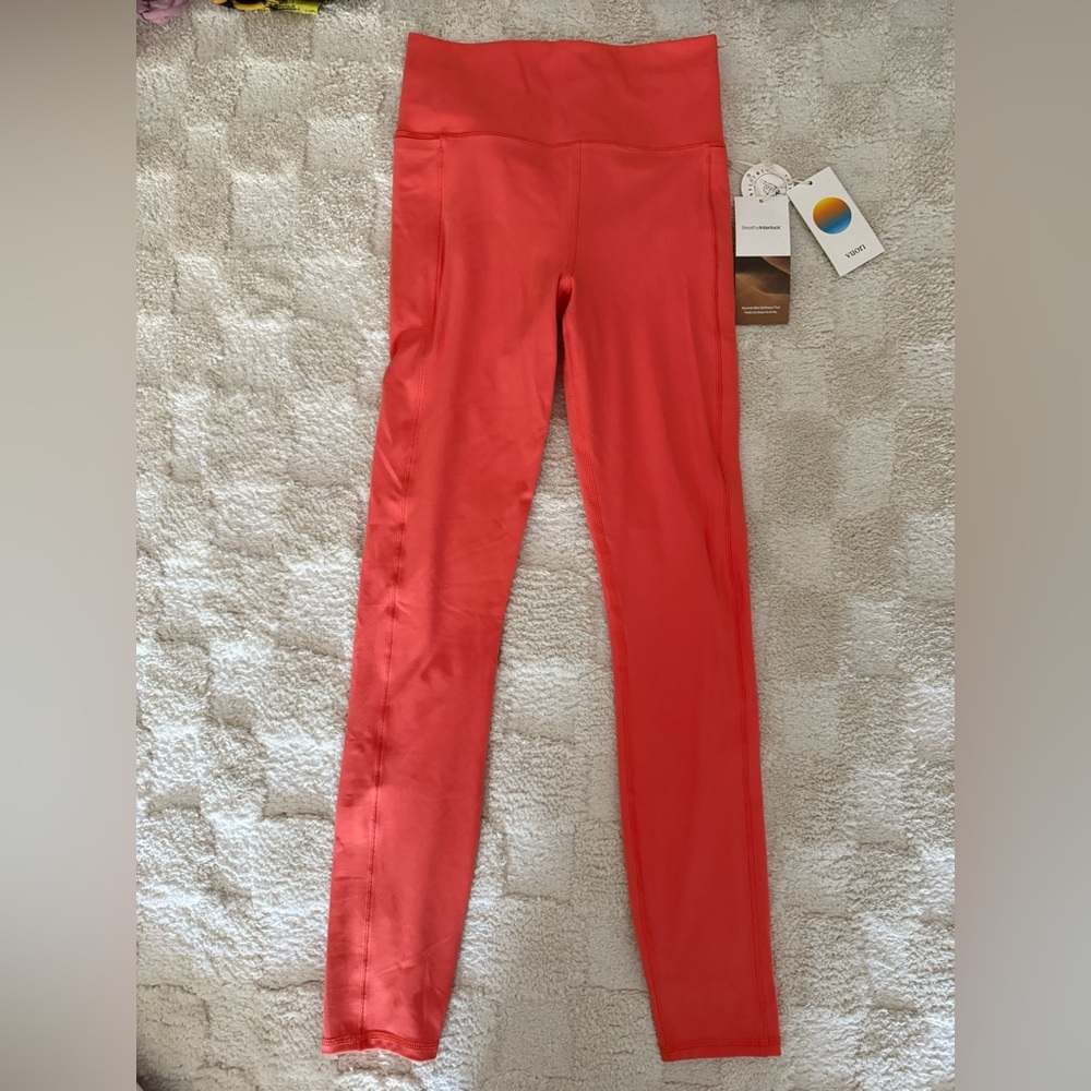 Vuori Leggings Size Small - NWT